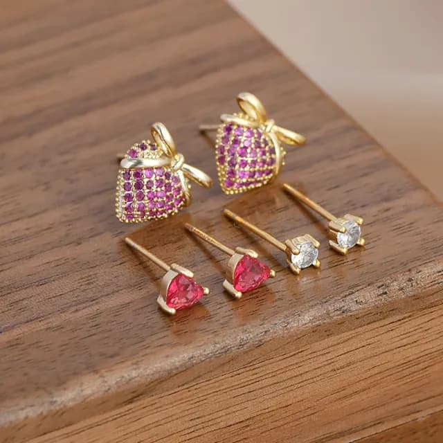 【Umi】一卡3對925純銀針微鑲鋯石粉紅蝴蝶結紅色愛心心形造型耳環(日韓時尚潮流耳飾耳針耳墜耳釘)