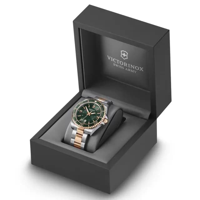 【VICTORINOX 瑞士維氏】Maverick 經典時尚石英腕錶 畢業禮物 送禮 推薦(VISA-242008)