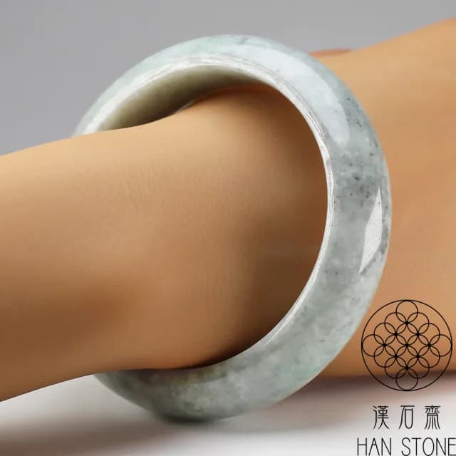 【漢石齋】情人節禮物 天然翡翠A貨 手鐲玉鐲 飄花種帶山水墨翠(手圍18.4/版寬16.3mm)
