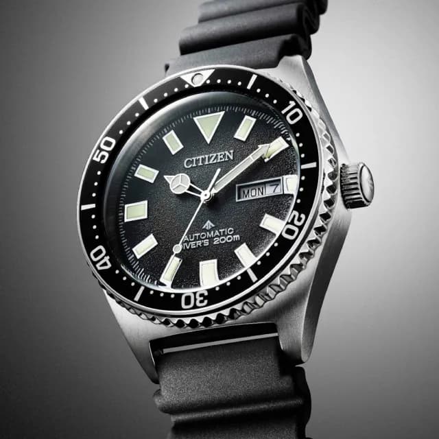 【CITIZEN 星辰】PROMASTER系列 防水200米 潛水機械腕錶 七夕 情人節 送禮 推薦(NY0120-01E)