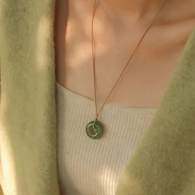 【LEESA】和田玉項鍊\吊墜項鍊\和田青玉\項鍊掛件\氣質項鍊\轉運項鍊\保平安\送長輩\禮物\