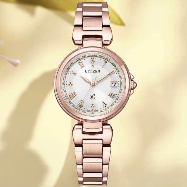 【CITIZEN 星辰】xC系列 電波對時 萬年曆 光動能時尚腕錶 雙11 特惠 推薦(EC1037-69A)
