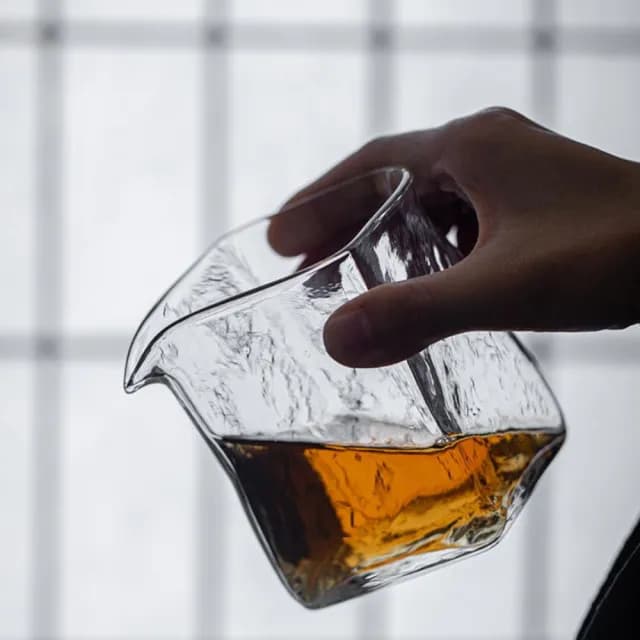 【傳真雅器】日式四方 玻璃公道杯（大款）(茶具 茶道具 公道杯 茶海 分茶器)