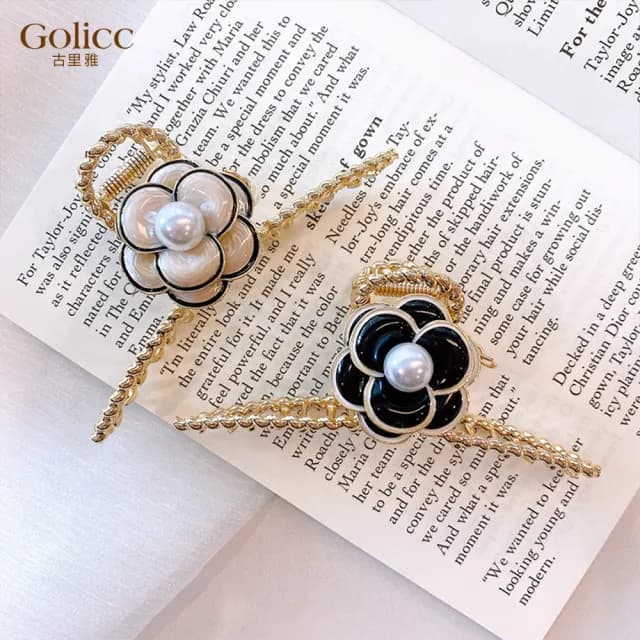 【Gulicc】髮夾 山茶花 小香風髮夾 抓夾(雙11 聖誕節 生日 髮飾 頭飾 鯊魚夾 抓夾 禮物)