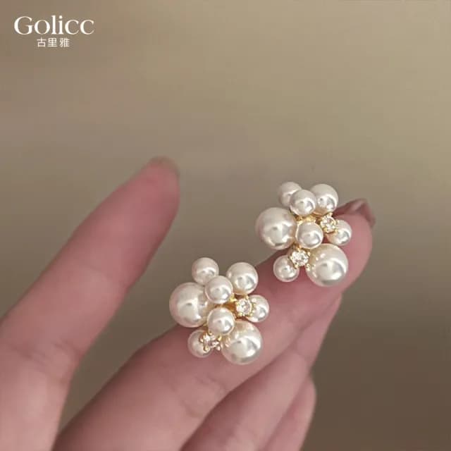 【Golicc】耳環 典雅 珍珠鑲鑽(七夕 情人節 生日 飾品 耳釘 耳飾 耳墜 禮物)