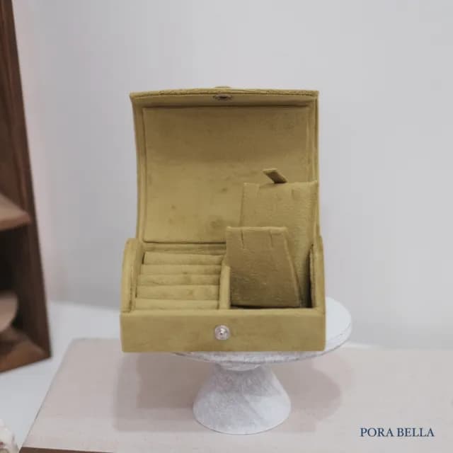 【Porabella】絨布首飾盒 半圓形 珠寶盒 小巧輕便 絨布盒飾品盒 項鍊手鍊戒指耳環耳夾收納