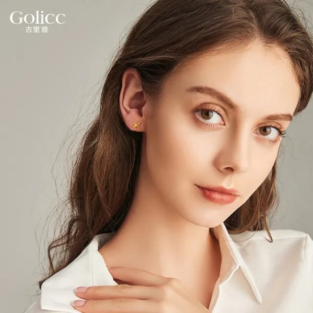 【Golicc】耳環 簡約細緻 蝴蝶結 鑲鑽(99購物限定 生日 飾品 耳釘 耳飾 耳墜 禮物)