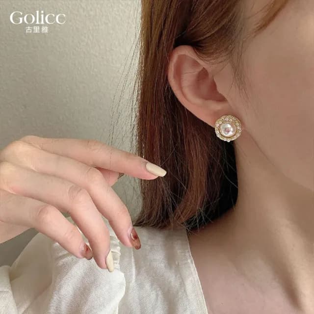【Golicc】耳環 法式復古 簡約珍珠滾邊(七夕 情人節 生日 飾品 耳釘 耳飾 耳墜 禮物)