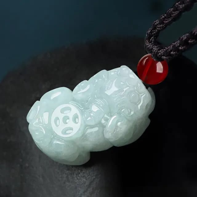 【Paiya 派亞】緬甸A貨翡翠小號金錢貔貅玉石吊墜挂件皮丘男女玉佩玉器(過節送禮/交換禮物)