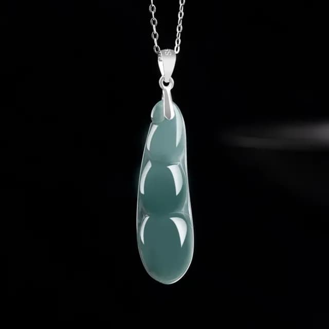 【Paiya 派亞】A貨翡翠糯冰種藍水四季豆吊墜福豆玉石925銀鑲挂件女款玉墜(過節送禮/交換禮物)