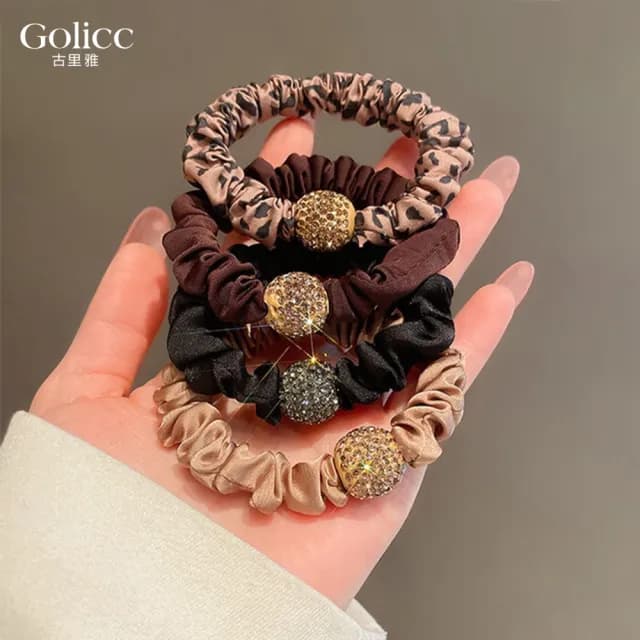 【Golicc】髮圈 韓國 高彈力 水鑽 4入裝(七夕 情人節 生日 髮飾 頭飾 大腸圈 髮夾 禮物)