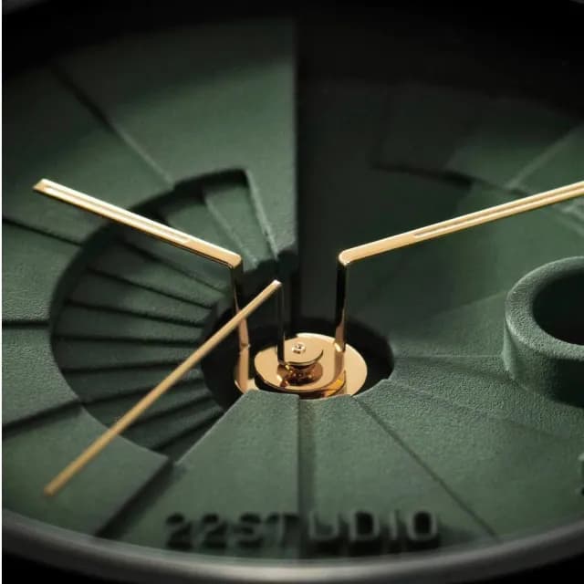 【22STUDIO】四度空間腕錶十週年 44mm(軍綠、黯影 情人節 送禮推薦 聖誕節 感恩節 商務)