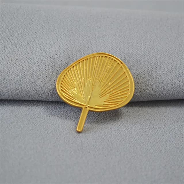 【MoonDy】情人節禮物 別針 胸花 氣質別針 造型別針 時尚胸針 領口別針 金色胸針 女胸針 復古別針 個性胸針
