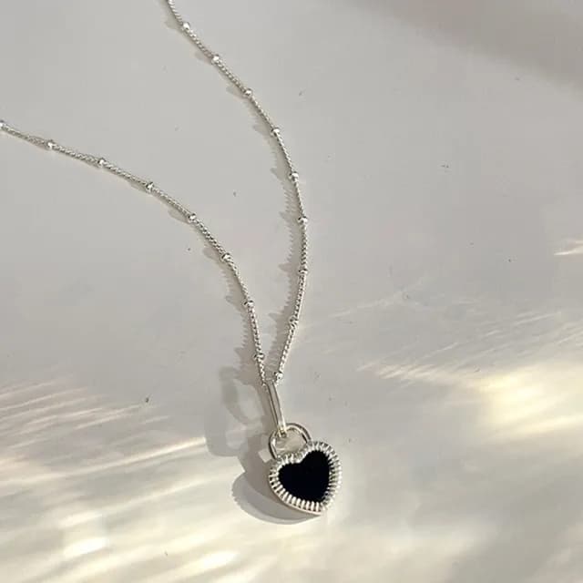 【KT DADA】情人節禮物 包包 項鍊 純銀項鍊 女項鍊 愛心項鍊 寶石項鍊 復古項鍊 黑瑪瑙項鍊 項鍊吊墜 氣質