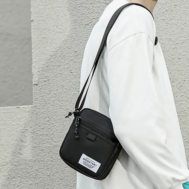 【MoonDy】包包 男生包包 斜背包 側背包 帆布包 側背小包 肩背包 黑色帆布包 男朋友生日禮物 小包包