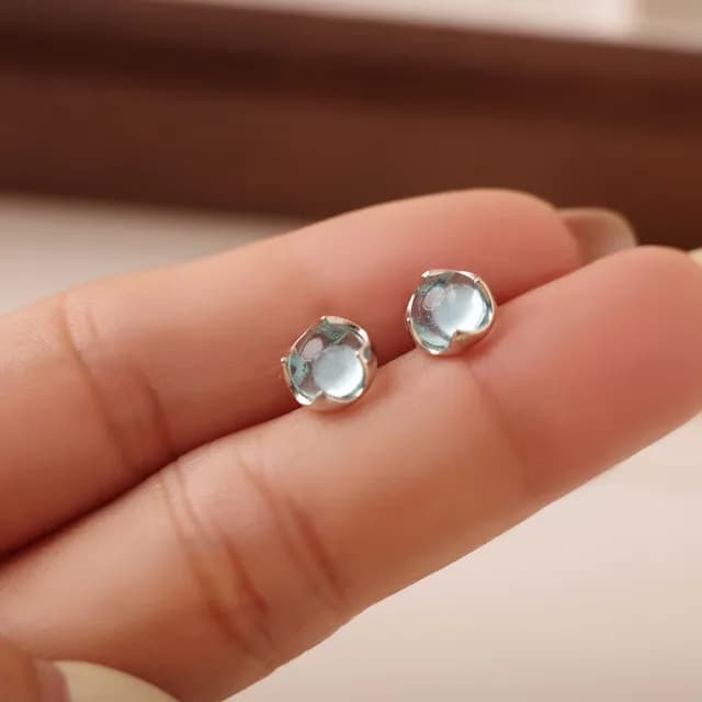 【UME.Acce】情人節禮物 藍水晶純銀耳環(純銀 S925純銀 耳環 純銀耳環 藍水晶 小耳環)