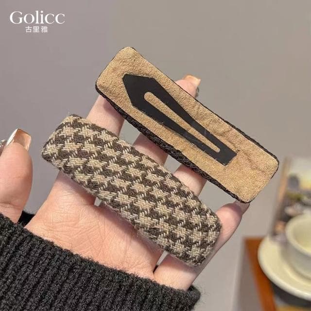 【Golicc】髮夾 買1送1 美拉德 千鳥格 復古側邊夾(618 七夕 情人節 生日 髮飾 頭飾 鯊魚夾 抓夾 禮物)