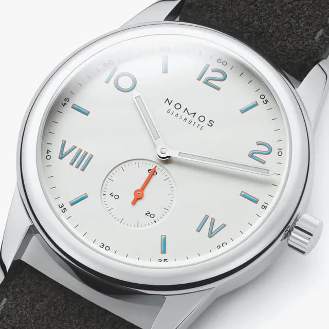 【NOMOS】Club系列 手動上鍊 小秒針 時尚機械腕錶 畢業禮物 送禮 推薦 38.5mm(737)