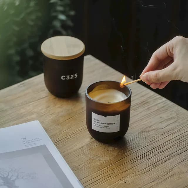 【C365】變成自己日 蠟燭120g 木質調(蠟燭 香氛 療癒 居家)