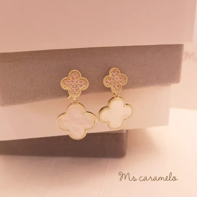 【焦糖小姐 Ms caramelo】合金 夾式 彩貝 鋯石耳環(鋯石耳環)
