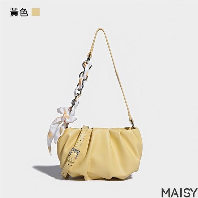 【MAISY】清新時尚絲巾鍊條雲朵包 肩背包 手提包 斜背包(黑色／米色／紫色／黃色)
