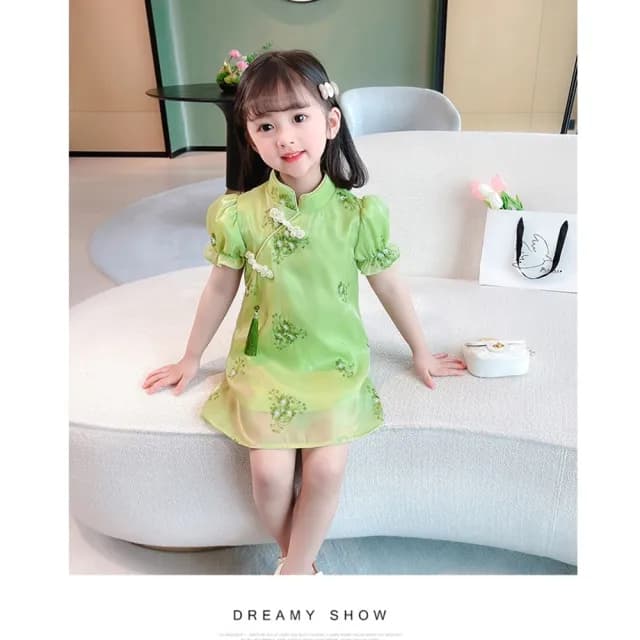 【橘魔法】珍珠盤扣光澤紗質旗袍(短袖 連身洋裝 連衣裙 連身裙 女童 兒童 童裝)