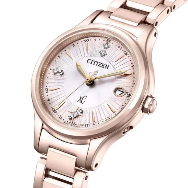 【CITIZEN 星辰】xC 光動能 鈦金屬 時尚女錶 禮物 推薦(ES9497-61X)