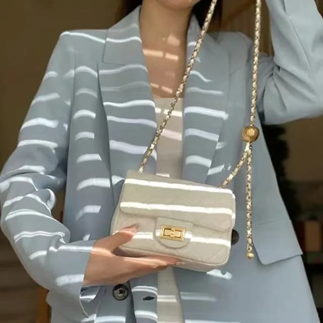 【MoonDy】情人節禮物 真皮包包  鏈條包 側背小包包 小方包 側背包 小金球包包 小香風包包 菱格包包 羊皮小