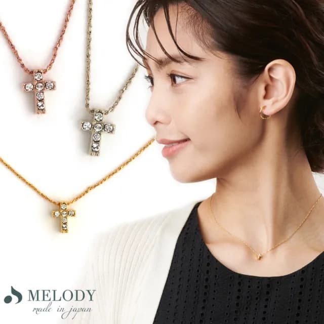 【日本melody accessory】日本製典雅浪漫立體十字架造型鑲鑽銀項鍊 附延長鍊(日式輕奢珠寶 微鑲鑽精緻禮物)