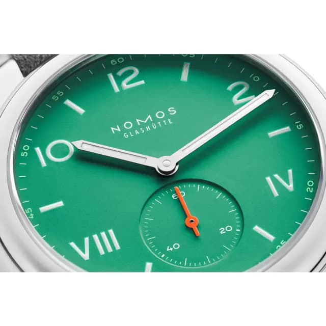 【NOMOS】Club系列 手動上鍊 小秒針 時尚機械腕錶 畢業禮物 送禮 推薦 36mm(715)