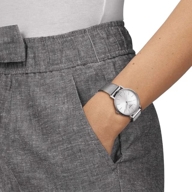 【TISSOT 天梭 官方授權】Everytime 經典雋永米蘭女錶-銀 手錶 送禮 推薦(T1432101101100)