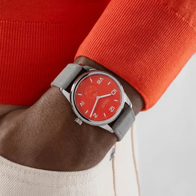 【NOMOS】Club系列 手動上鍊 小秒針 時尚機械腕錶 畢業禮物 送禮 推薦 38.5mm(723)
