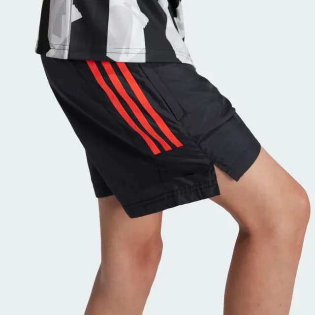 【adidas 愛迪達】TIRO 運動短褲 童裝 IV7105