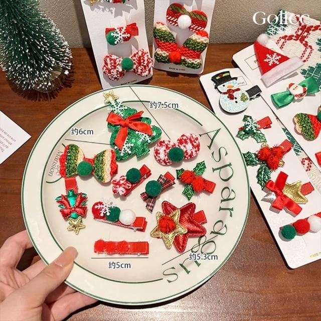 【Golicc】聖誕造型小髮夾 一組5入(母親節 生日 情人節 髮飾 頭飾 鯊魚夾 抓夾 禮物)