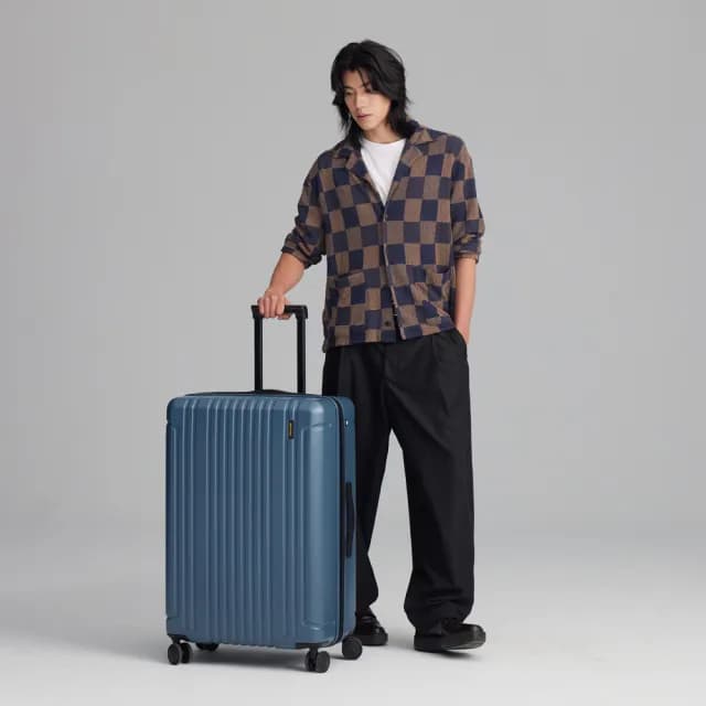 【SWISS STYLE】BERMAS 戰艦箱二代25吋 - 日本Hinomoto頂規靜音飛機輪 可擴充行李箱(三色任選)