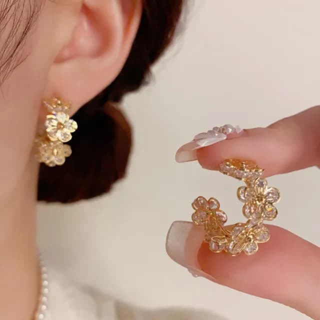 【Emi 艾迷】閃耀花朵鋯石925銀針耳環