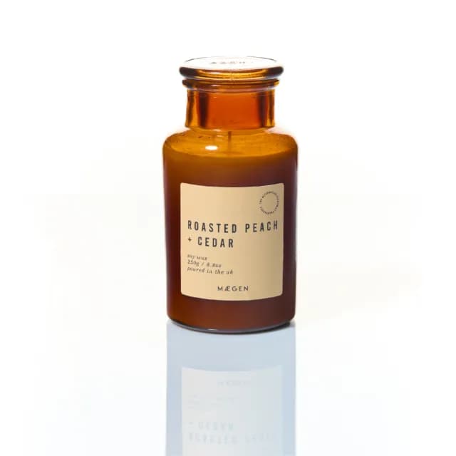【英國 MAEGEN】Alchemist 蠟燭-炙桃 & 雪松(煉金士復古藥劑罐/250g/專櫃公司貨)