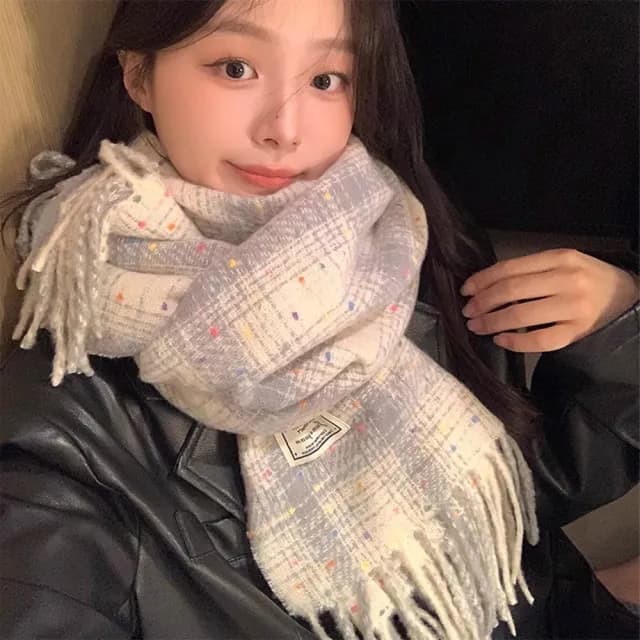 【MoonDy】仿羊絨圍巾 格子圍巾 小香風圍巾 顯白 顯臉小 流蘇圍巾 韓系圍巾 親膚 保暖圍脖