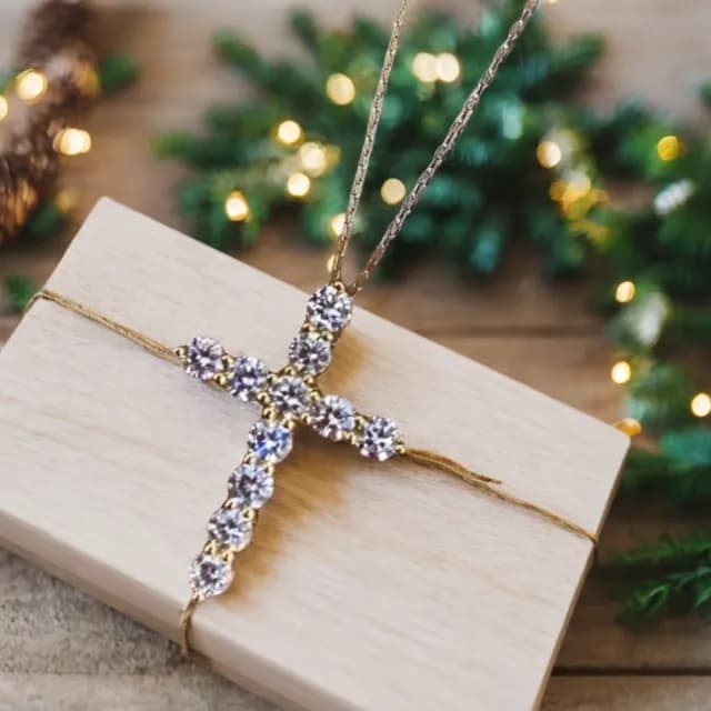 【京都之戀】925純銀鑲鑽十字架項鍊-金(925純銀 滿鑽 鑲鑽 十字架項鍊 鎖骨鍊)