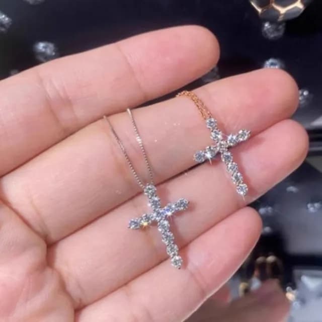 【京都之戀】925純銀鑲鑽十字架項鍊-金(925純銀 滿鑽 鑲鑽 十字架項鍊 鎖骨鍊)