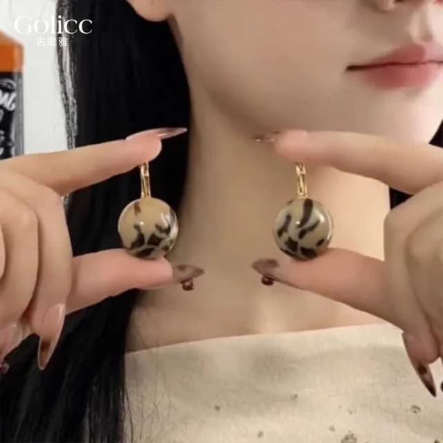 【Golicc】復古 豹紋球 耳扣(七夕 情人節 生日 飾品 耳釘 耳飾 耳墜 禮物)
