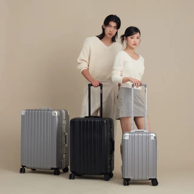 【SWISS STYLE】速達 Voyager 20吋輕奢鋁框行李箱 日本Hinomoto頂規靜音飛機輪 100%PC頂級耐衝擊材質(2色可