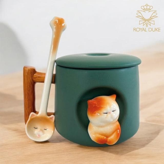 【Royal Duke】萌貓手繪附蓋附湯匙馬克杯420ml(二色可選 可愛動物 馬克杯大容量 禮物 入厝禮 咖啡杯)