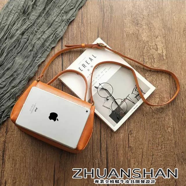 【ZHUANSHAN】情人節禮物 真皮 植揉牛皮黃銅五金純色手提包 肩背包(真皮包包 咖啡色／棕色／墨綠色／黃色／