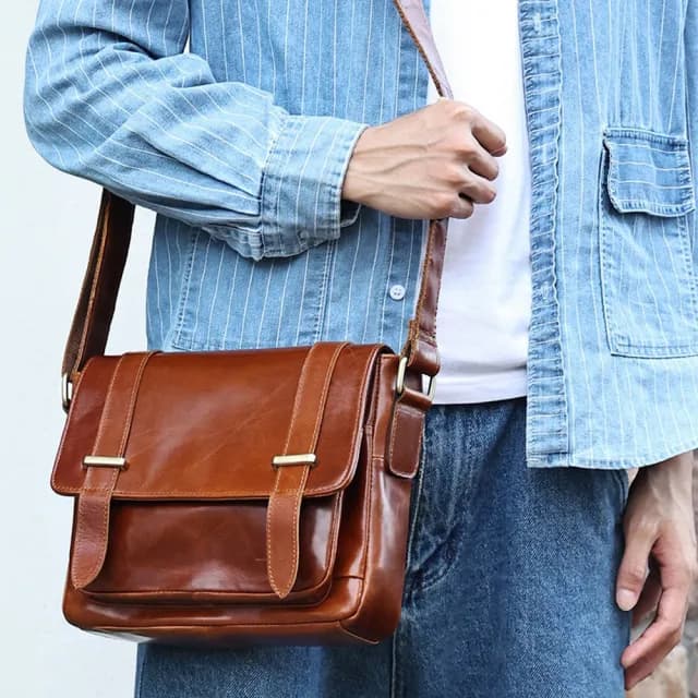 【MoonDy】雙11 包包 劍橋包 男士斜背包 大容量包包 信封包 郵差包 復古包包 英倫包包 真皮包包