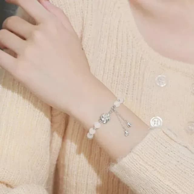 【A&R】S925純銀小桃花和田玉銀珠水晶手鍊附精美禮盒(招桃花 好人緣 平安 手珠 串珠 情人節 生日 禮物)