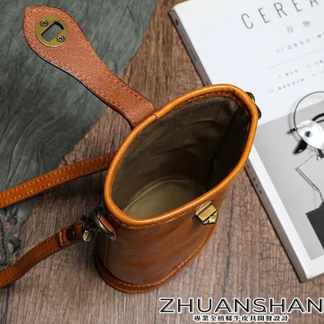 【ZHUANSHAN】情人節禮物 真皮 迷你文藝款植鞣牛皮圓桶包 肩背包(真皮包包 黃色 / 綠色 / 咖啡色 / 黑色)