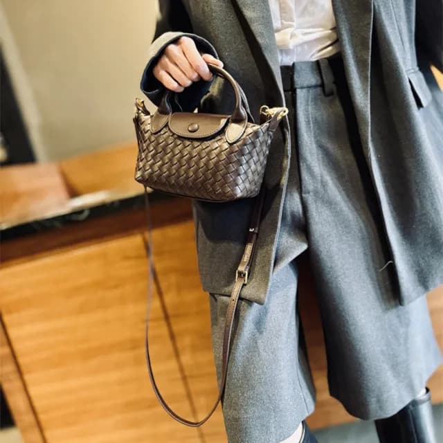 【KT DADA】斜背小包 散步包 氣質包包 黑色包包 禮物 包包  女手提包 側背包 單肩包 編織包 水