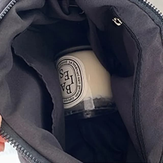 【LEESA】情人節禮物 復古斜背包\包包\斜背包\水餃包\休閒餃子包\斜背水餃包\尼龍包包\黑色斜背包\大容量包