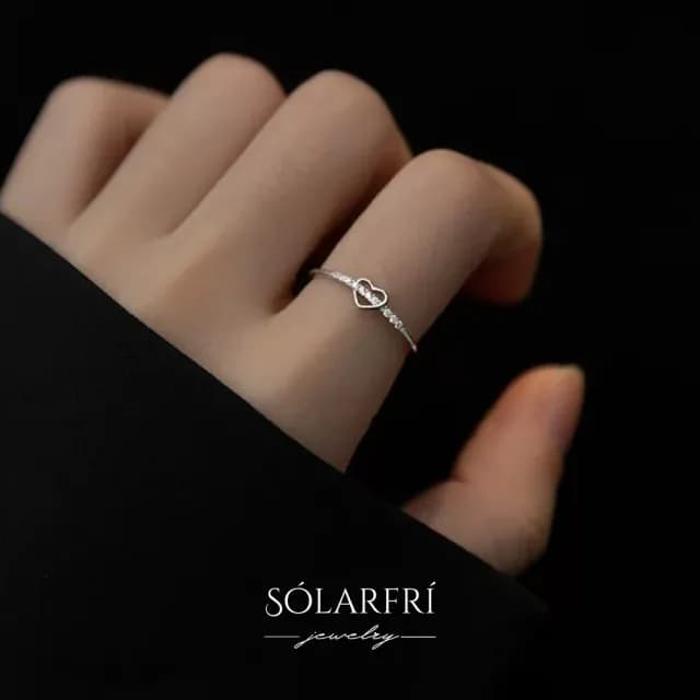 【SOLARFRi】輕奢閃耀戒指｜可調整戒圍大小禮盒包裝(閨蜜情人節女友母親老婆生日聖誕禮物)